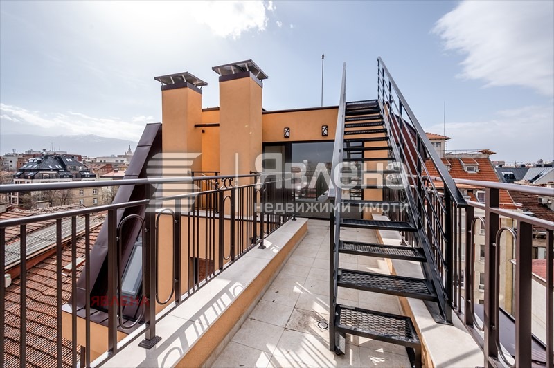 Продава 3-СТАЕН, гр. София, Център, снимка 13 - Апартаменти - 53091910