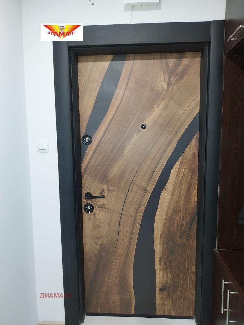 Продава 4-СТАЕН, гр. Стара Загора, Три чучура - юг, снимка 3 - Апартаменти - 53017927