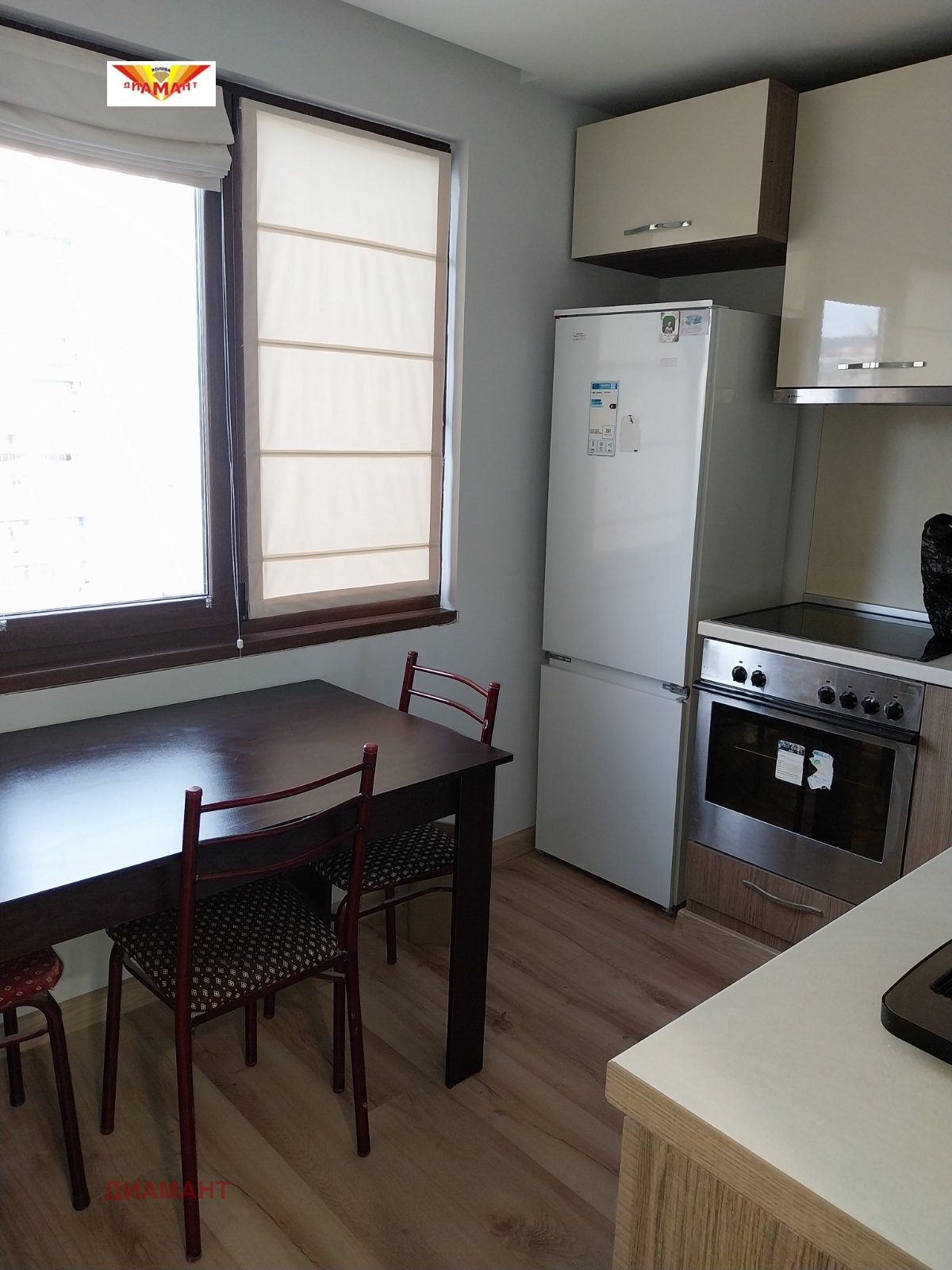 Продава 4-СТАЕН, гр. Стара Загора, Три чучура - юг, снимка 2 - Апартаменти - 53690160