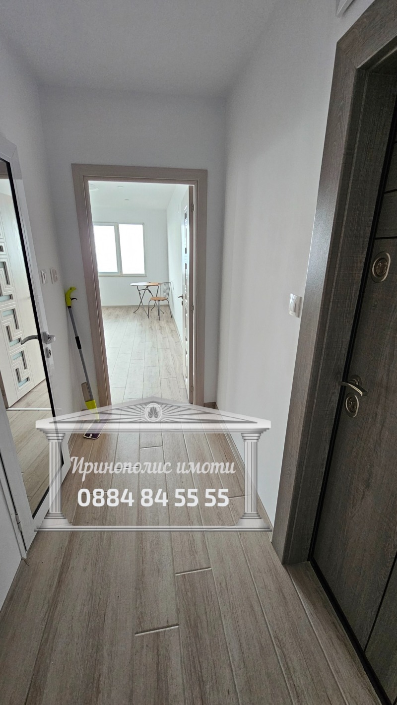 Myytävänä  1 makuuhuone Stara Zagora , Tri tšutšura - sever , 55 neliömetriä | 50105698 - kuva [4]