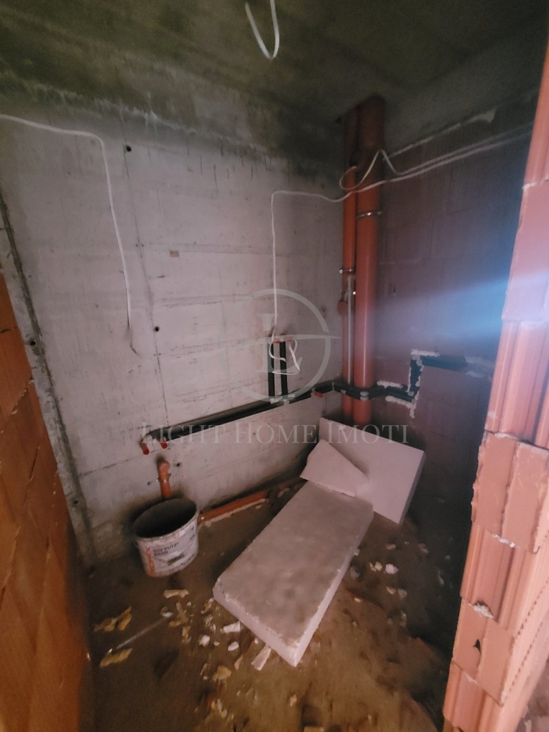 Eladó  1 hálószoba Plovdiv , Ostromila , 52 négyzetméter | 81122507 - kép [9]