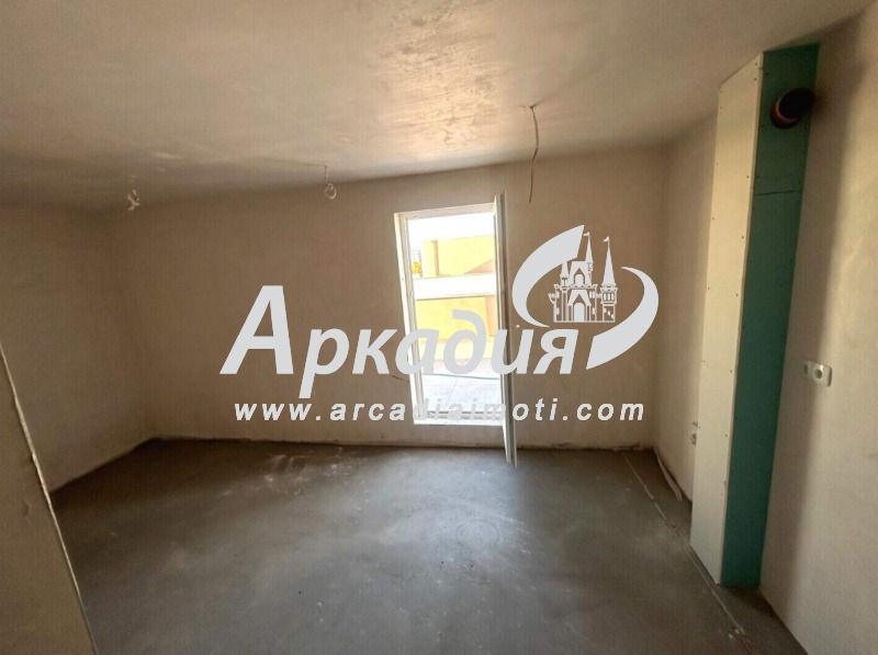 En venta  2 dormitorios Plovdiv , Ostromila , 125 metros cuadrados | 19804254 - imagen [2]