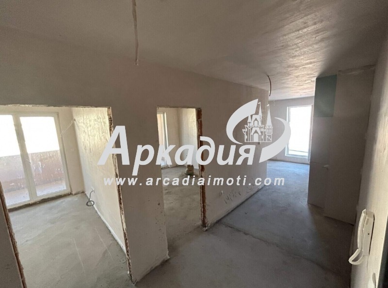 En venta  2 dormitorios Plovdiv , Ostromila , 125 metros cuadrados | 19804254