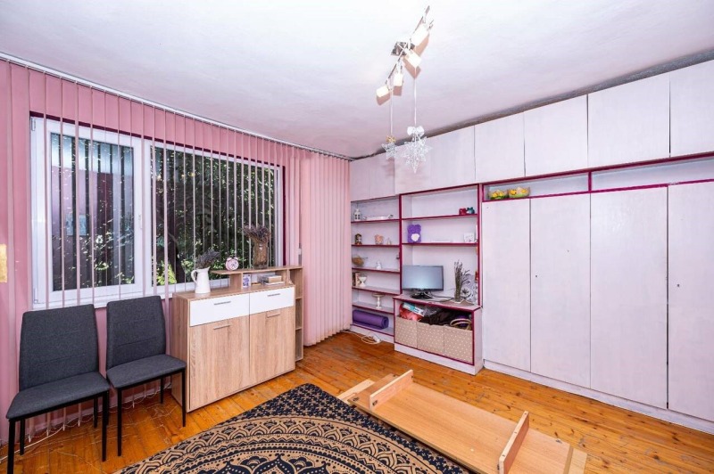 Til salg  3 soveværelser Plovdiv , Tsentar , 126 kvm | 63575651 - billede [3]