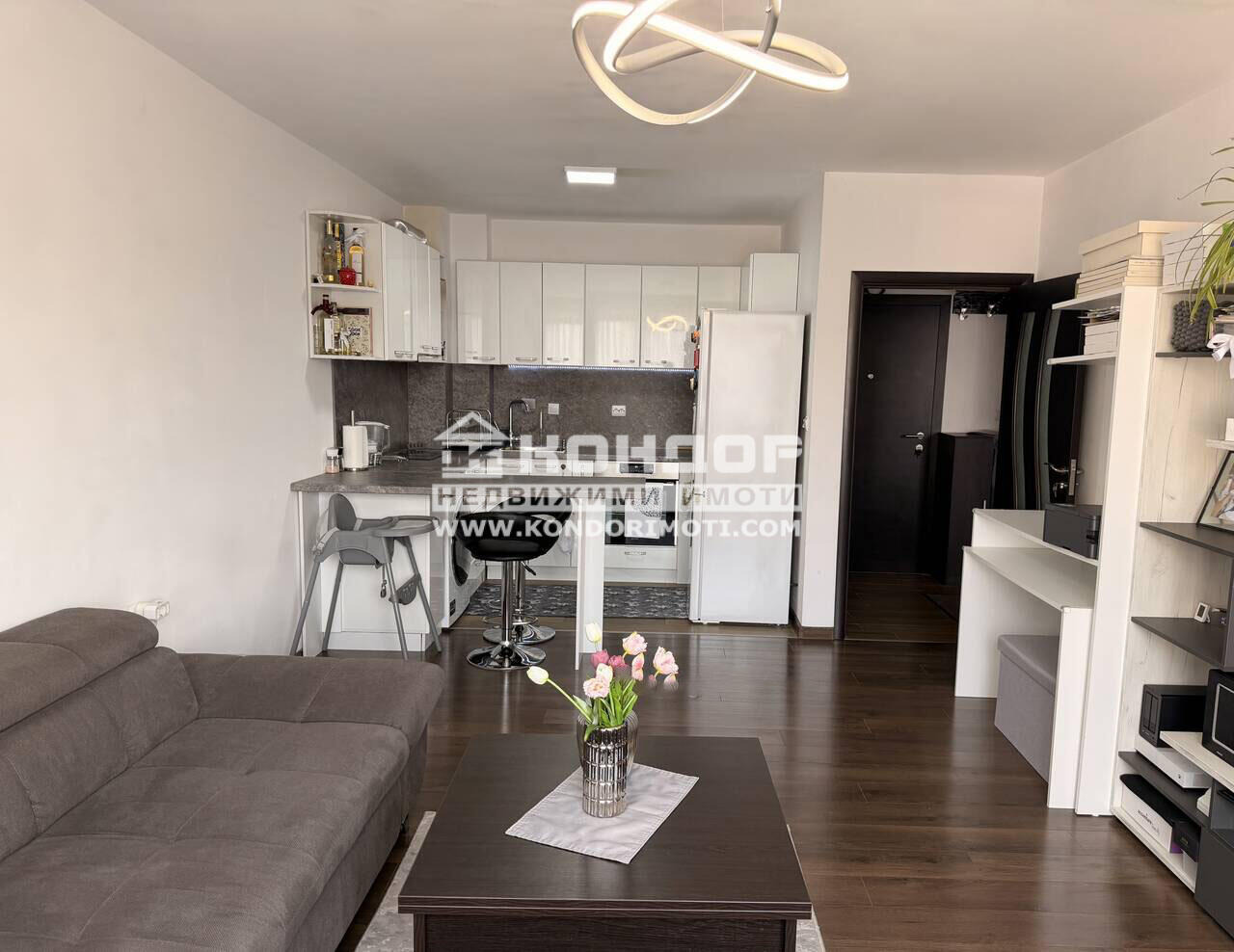 Продава 2-СТАЕН, гр. Пловдив, Кючук Париж, снимка 3 - Апартаменти - 54676090