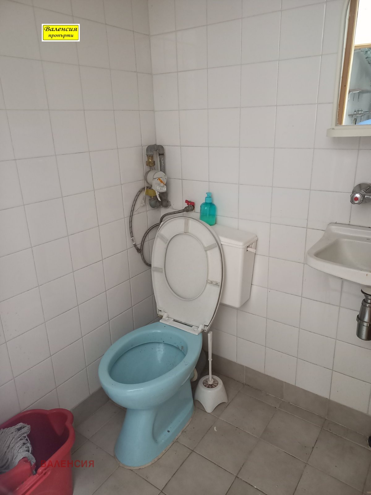 Продава АТЕЛИЕ, ТАВАН, гр. Враца, Дъбника, снимка 4 - Апартаменти - 55030978