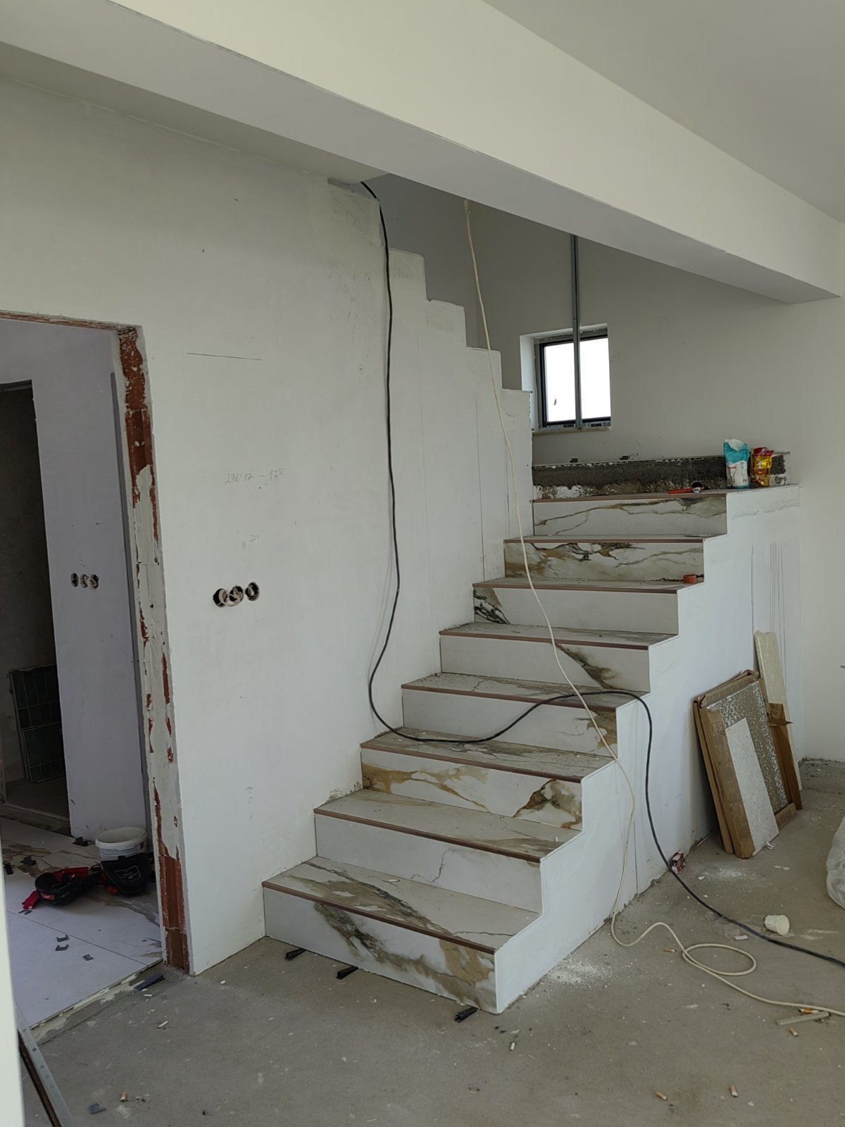 Продава КЪЩА, с. Брестник, област Пловдив, снимка 3 - Къщи - 50271222