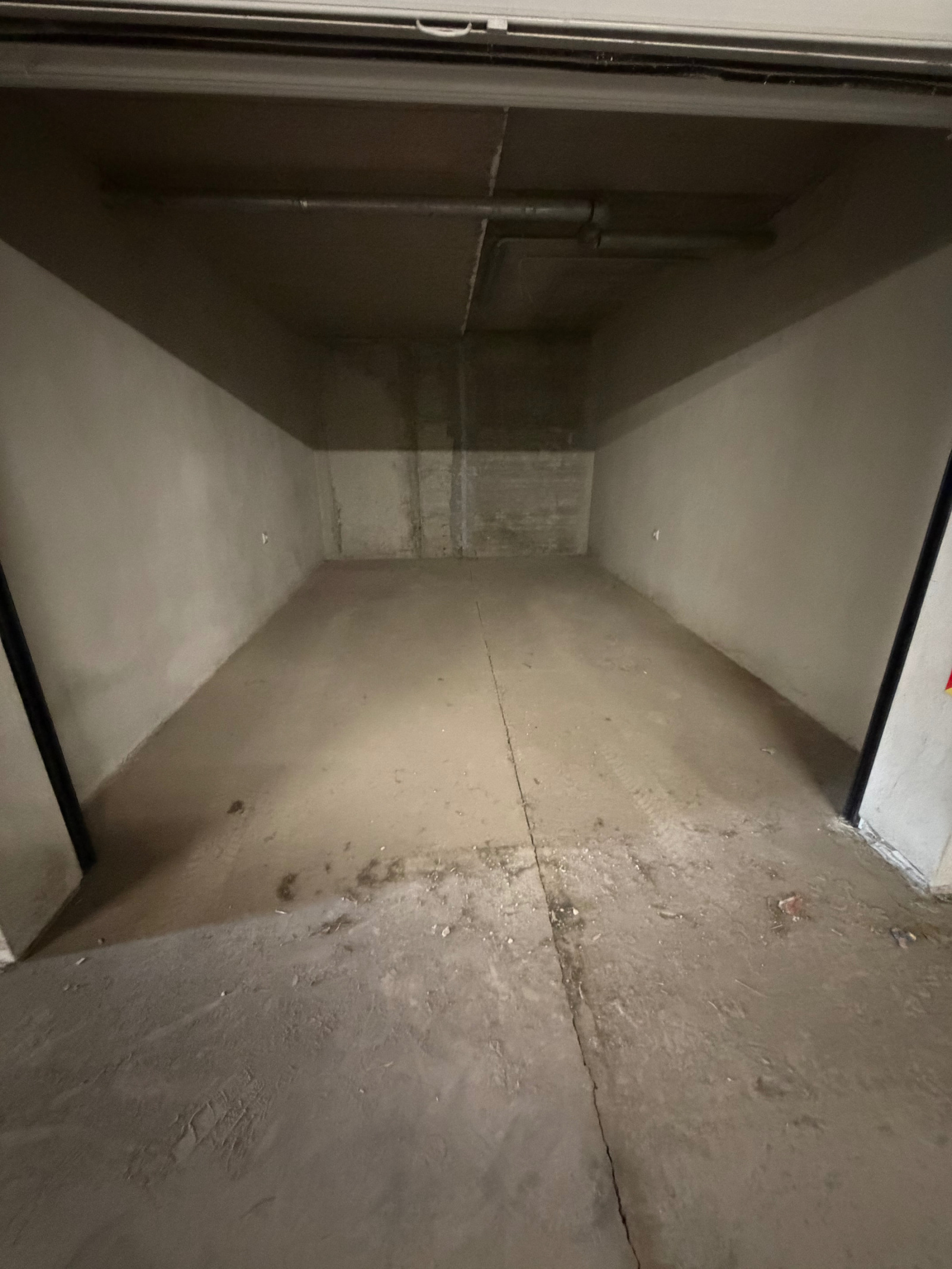 Продава ГАРАЖ, ПАРКОМЯСТО, гр. Пловдив, Кючук Париж