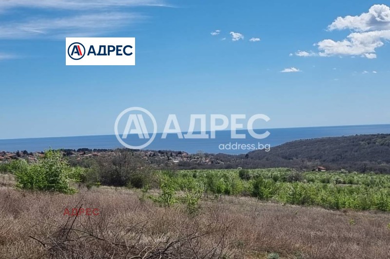 Продава ПАРЦЕЛ в град Варна, м-т Боровец - юг - 2000 кв.м / 80 000 € » 156 466.40 лв., АДРЕС