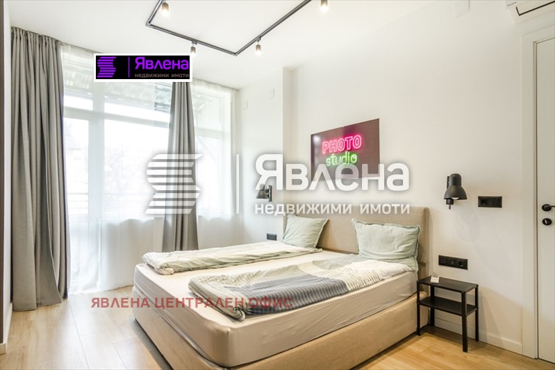 Продава МНОГОСТАЕН, гр. София, Център, снимка 4 - Aпартаменти - 48685002