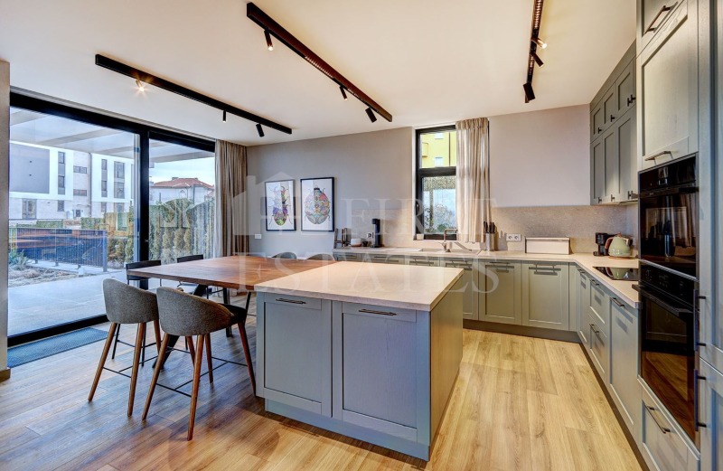 Na prodej  Dům Sofia , Bistrica , 552 m2 | 52804480 - obraz [6]