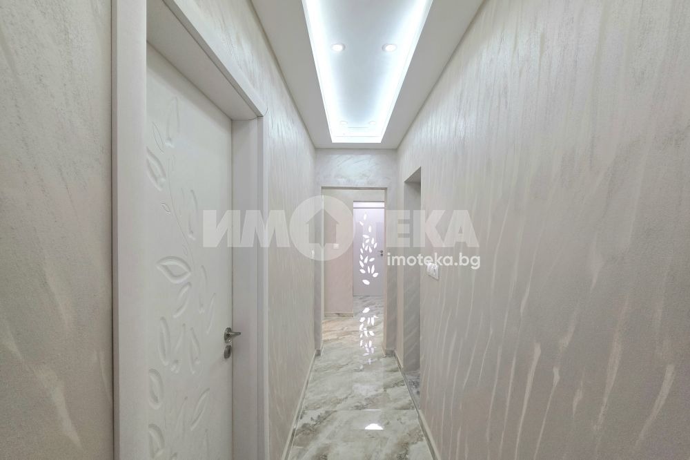 Продава 3-СТАЕН, гр. София, Света Троица, снимка 6 - Апартаменти - 54351912