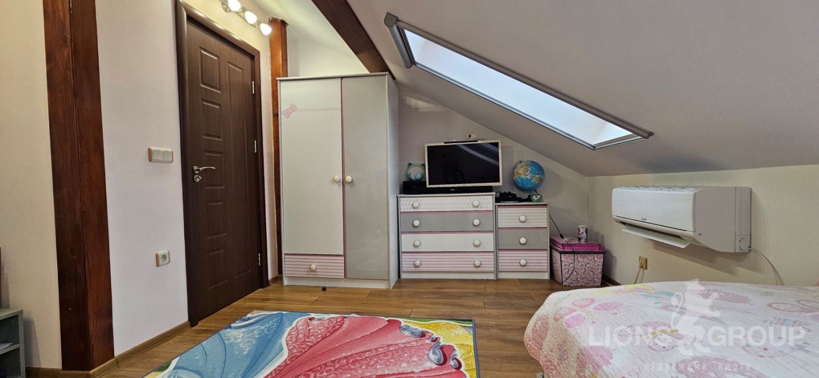 Продава ЕТАЖ ОТ КЪЩА, гр. Варна, Аспарухово, снимка 7 - Етаж от къща - 53619799