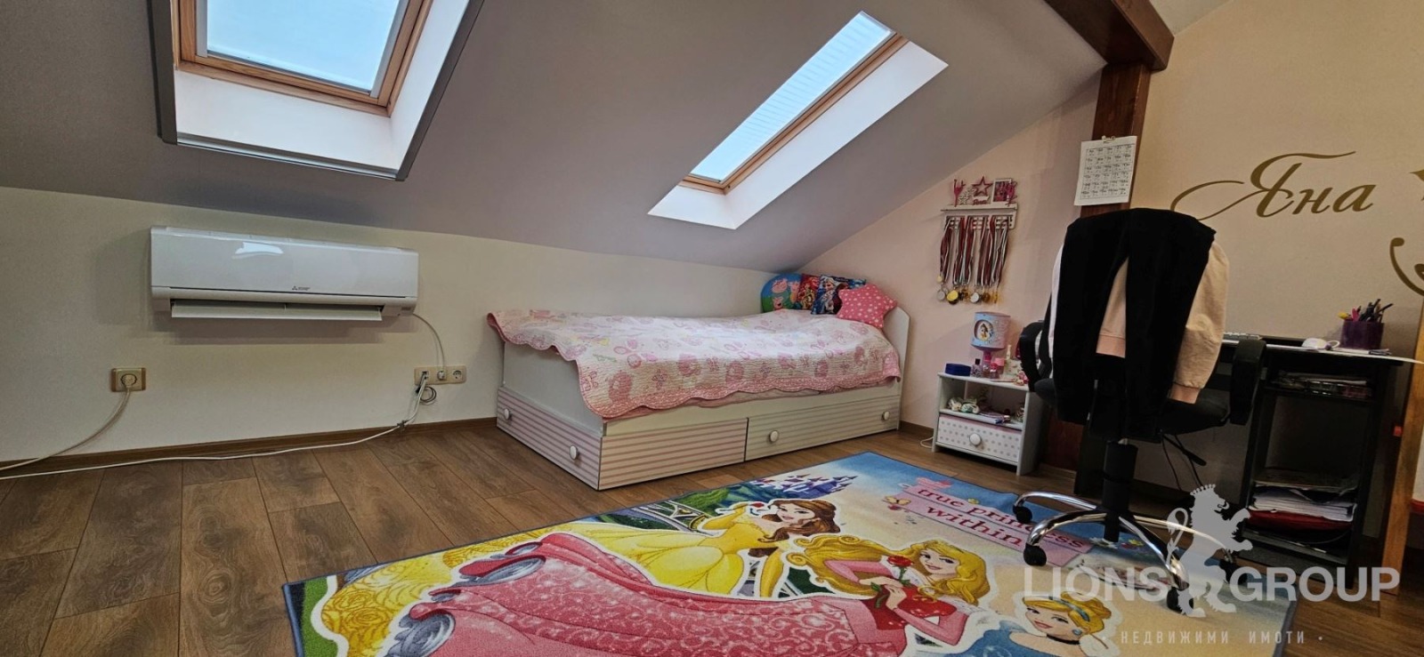 Продава ЕТАЖ ОТ КЪЩА, гр. Варна, Аспарухово, снимка 6 - Етаж от къща - 53619799