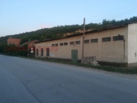 Almacenamiento Oresh, región Veliko Tarnovo 5