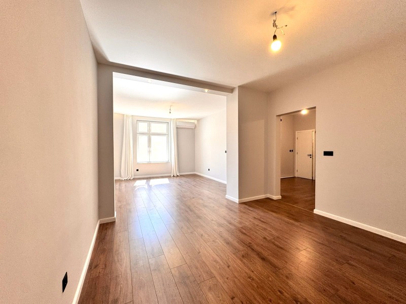 Te koop  2 slaapkamers Sofia , Tsentar , 96 m² | 12129837 - afbeelding [2]
