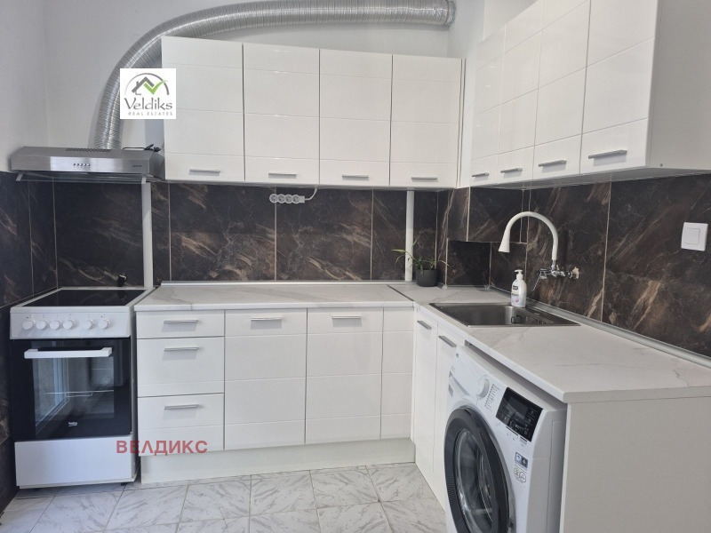 Продава 3-СТАЕН, гр. София, Център, снимка 6 - Апартаменти - 52624645