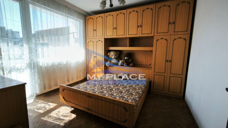 Продава  4-стаен град Шумен , Център , 125 кв.м | 17135096
