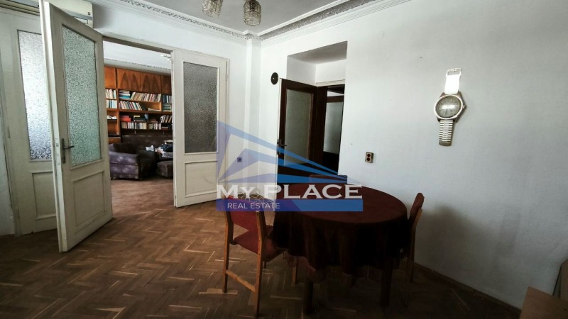 Продава  4-стаен град Шумен , Център , 125 кв.м | 17135096 - изображение [8]