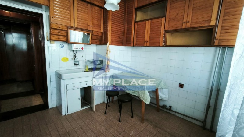 Продава  4-стаен град Шумен , Център , 125 кв.м | 17135096 - изображение [9]