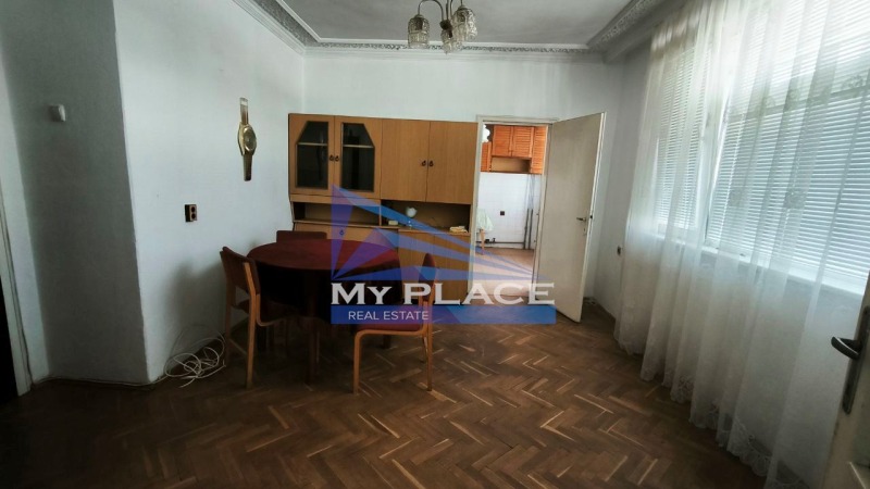 Продава  4-стаен град Шумен , Център , 125 кв.м | 17135096 - изображение [7]