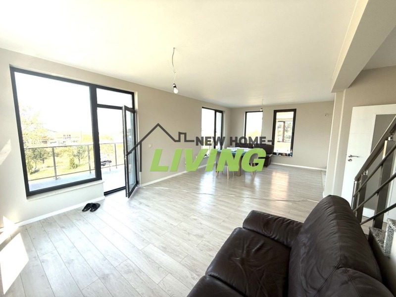 À venda  Casa região Plovdiv , Brestnik , 185 m² | 61053058