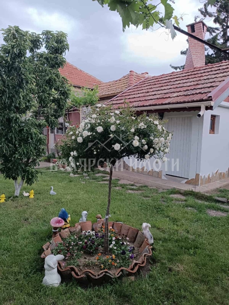 Продава КЪЩА, гр. Долна Оряховица, област Велико Търново, снимка 15 - Къщи - 52455663