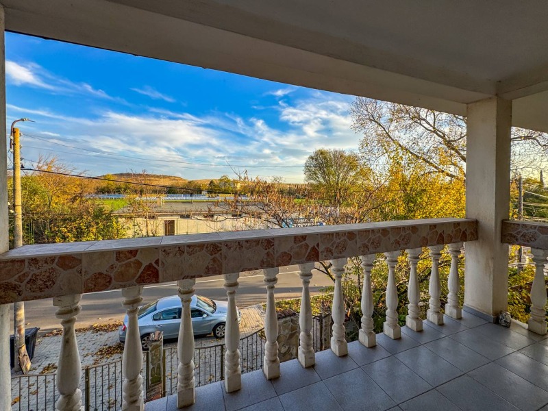 Продава КЪЩА, гр. Бургас, гр. Българово, снимка 15 - Къщи - 52495256