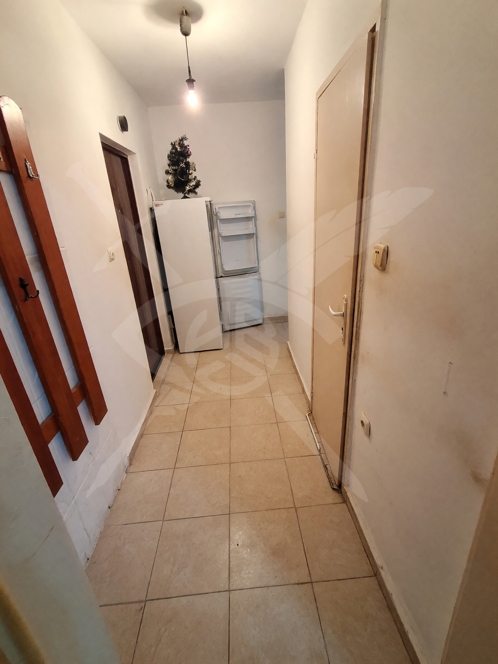 Продава 2-СТАЕН, гр. Бургас, Зорница, снимка 3 - Апартаменти - 55436194