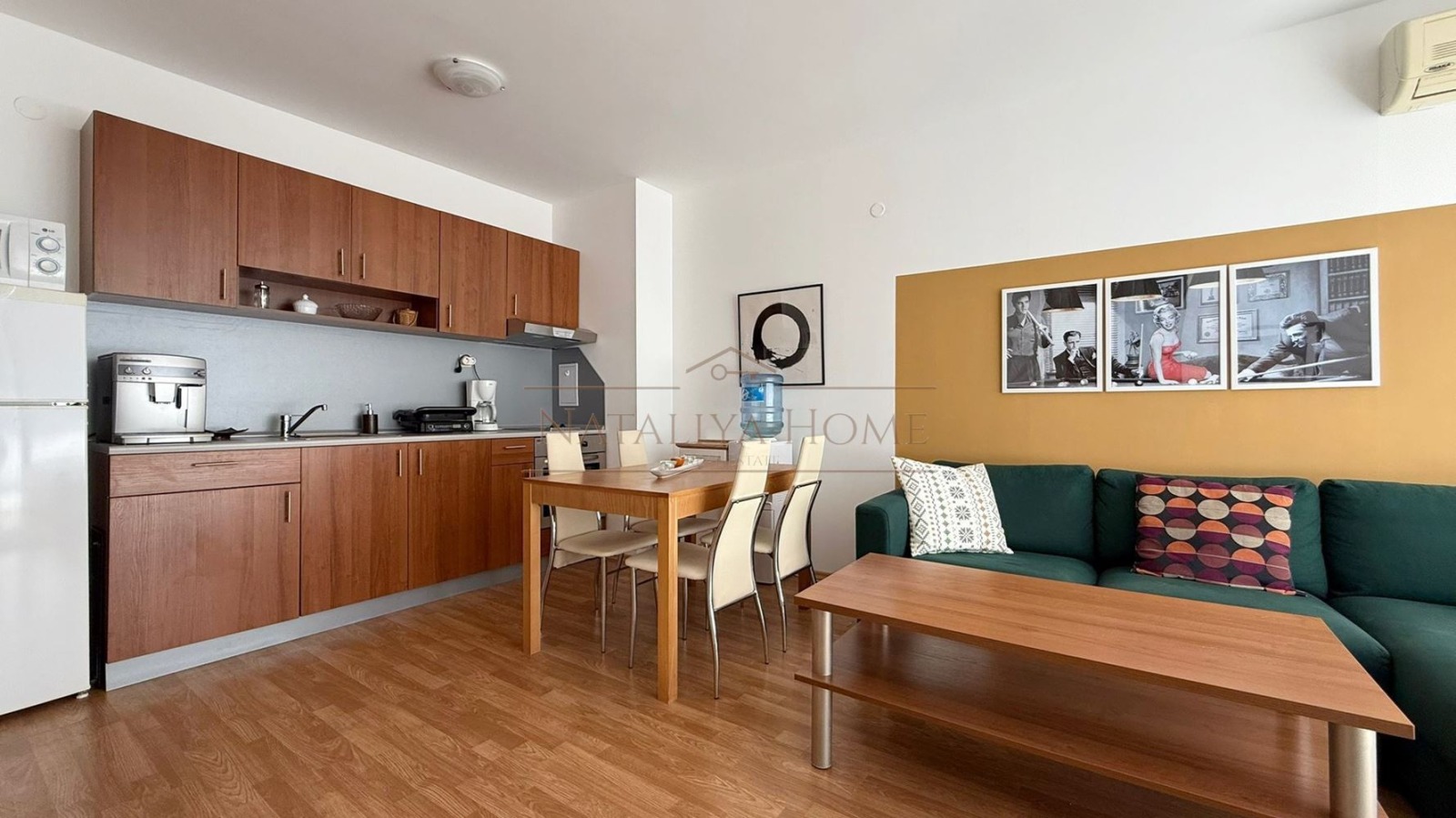 Продава 3-СТАЕН, гр. Бургас, Сарафово, снимка 2 - Апартаменти - 54344513