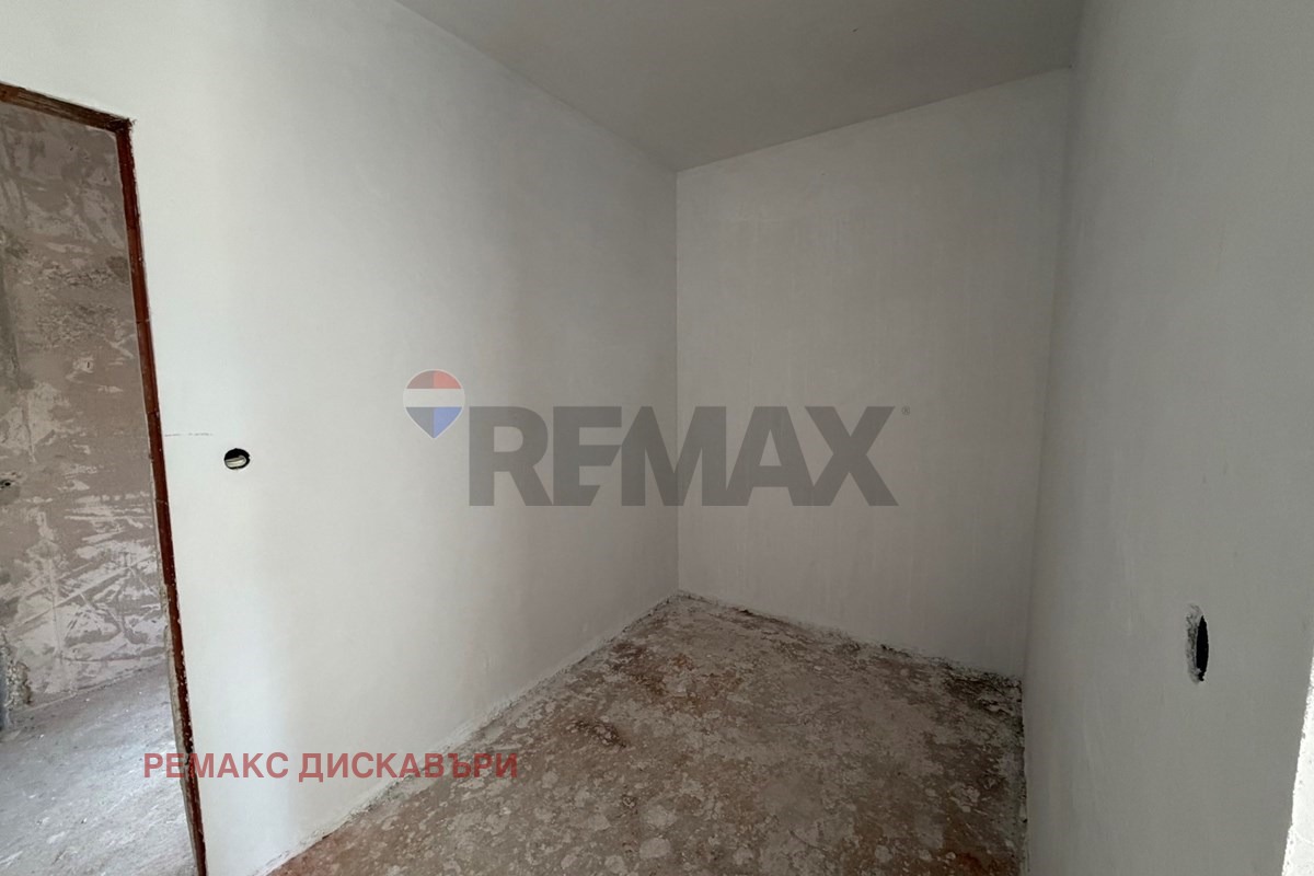 Продава КЪЩА, с. Войводиново, област Пловдив, снимка 14 - Къщи - 56115456
