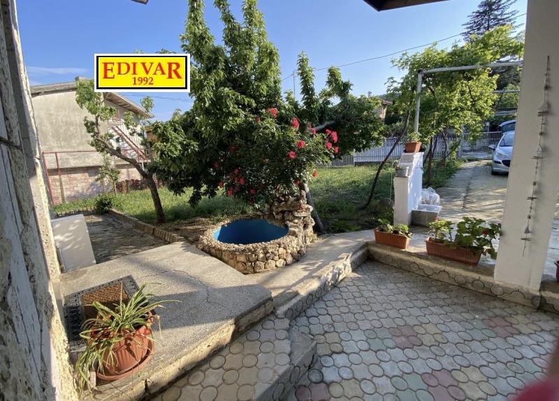 Продава КЪЩА в област Добрич, гр. Балчик - 140 кв.м / 190 000 € » 371 607.70 лв., ЕДИВАР