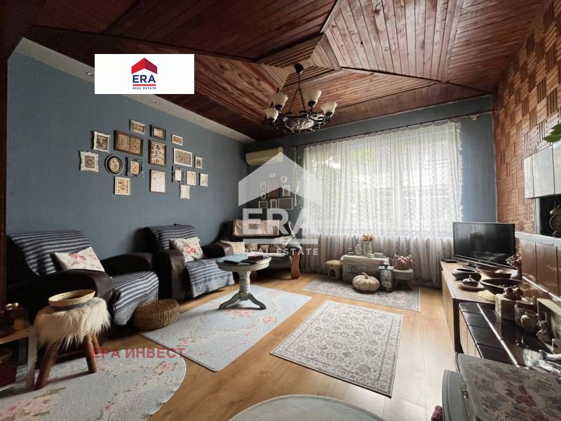 For Sale  2 bedroom Sofia , Oborishte , 95 sq.m | 32985645 - image [2]