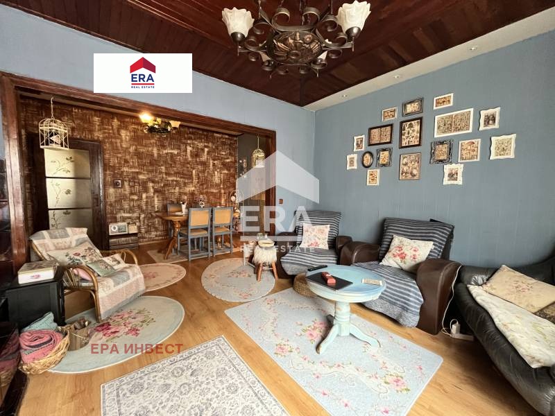 For Sale  2 bedroom Sofia , Oborishte , 95 sq.m | 32985645