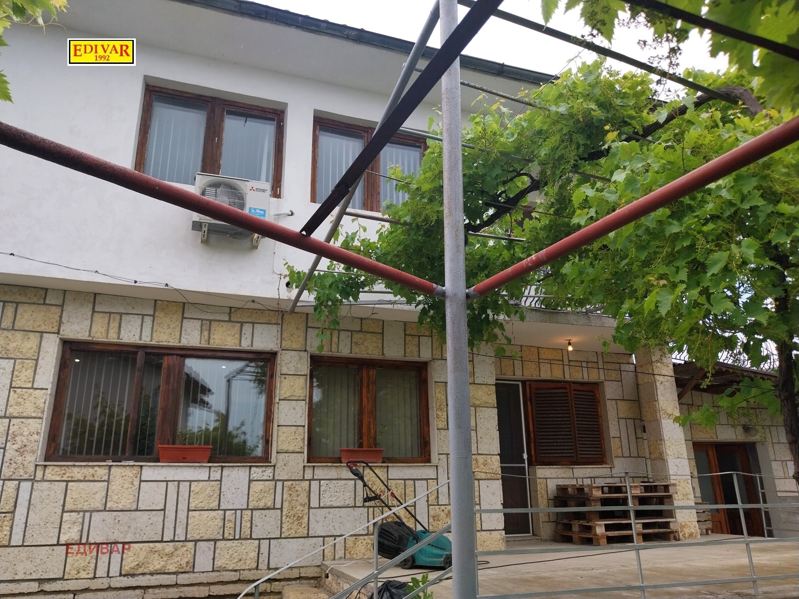 Продава КЪЩА, гр. Балчик, област Добрич, снимка 2 - Къщи - 45991921