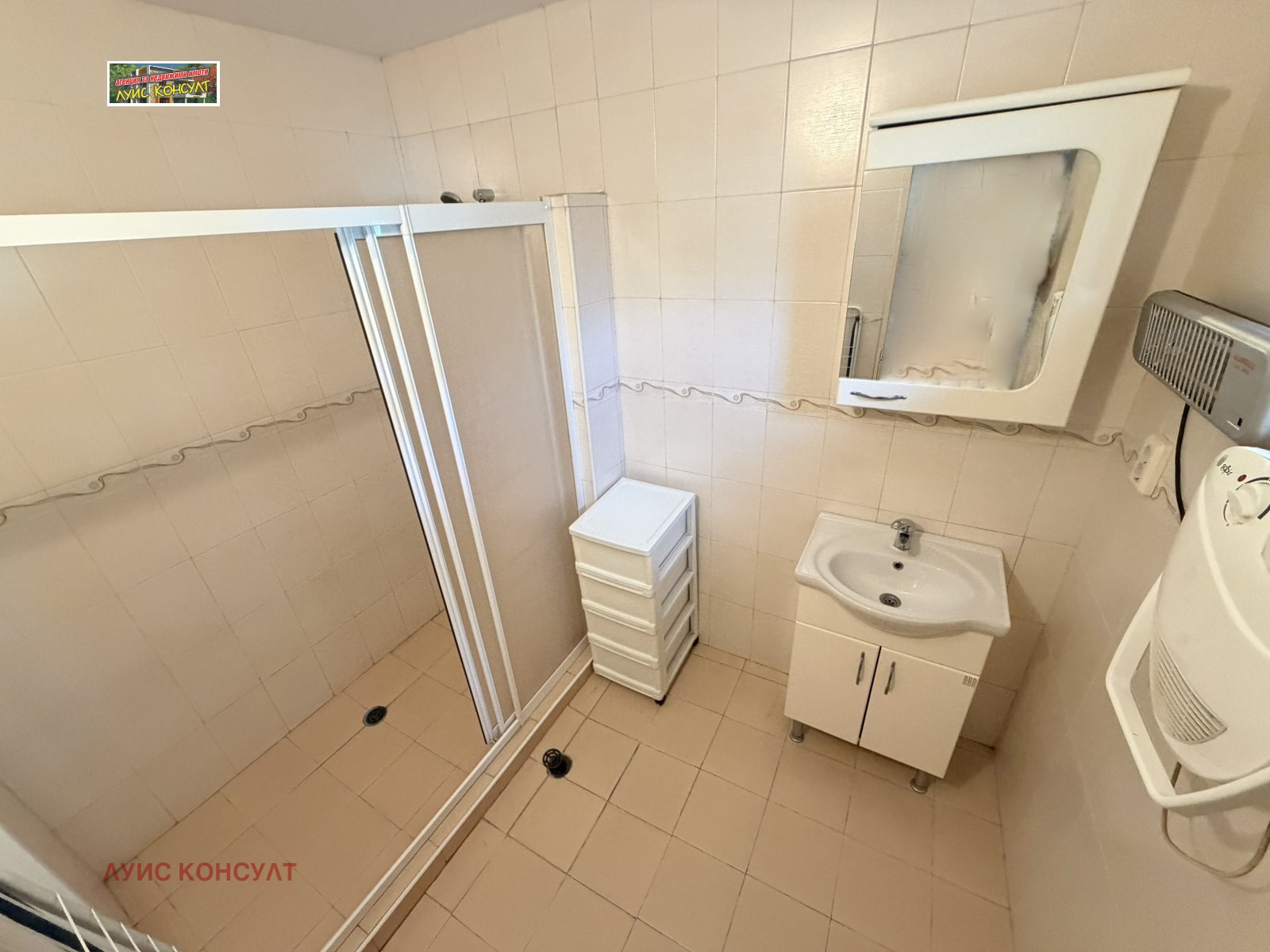 Продава КЪЩА, гр. Лом, област Монтана, снимка 15 - Къщи - 54942564