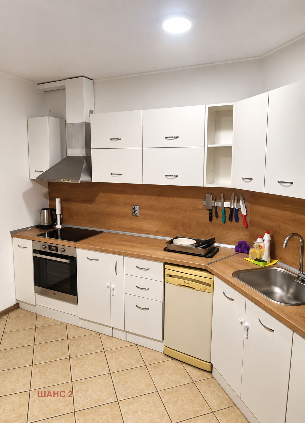 Продава КЪЩА, с. Кичево, област Варна, снимка 5 - Къщи - 56068887