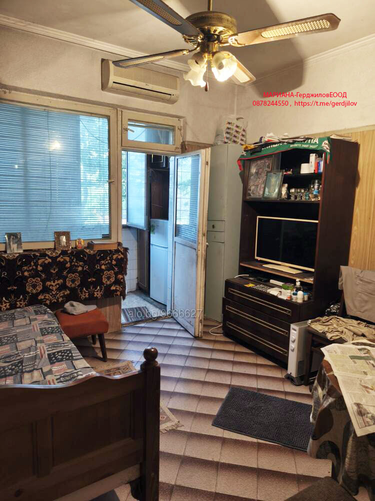 For Sale  Studio Plovdiv , Izgrev , 25 sq.m | 60272486