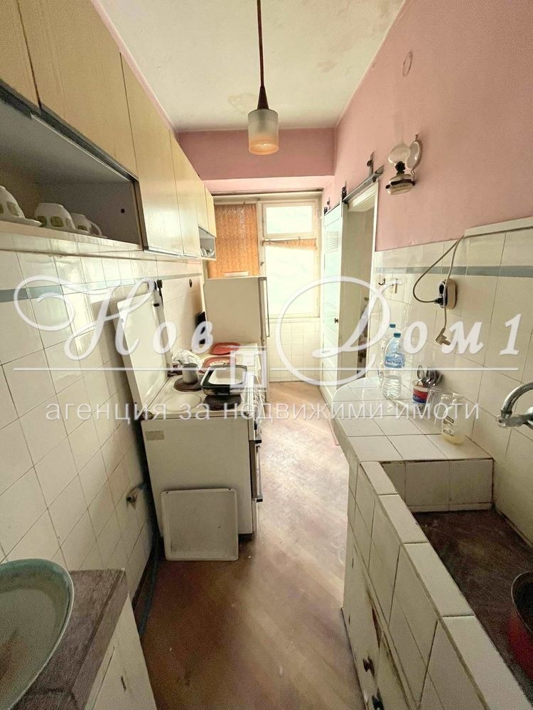 Продава МНОГОСТАЕН, гр. Варна, Гръцка махала, снимка 3 - Aпартаменти - 48995887