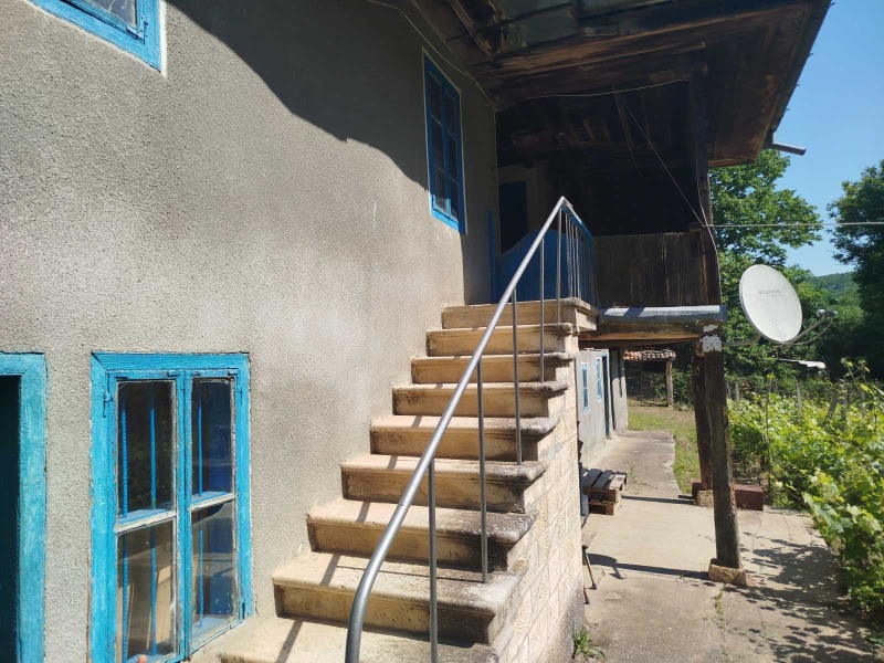 Продава  Къща област Русе , с. Нисово , 290 кв.м | 81052306 - изображение [2]