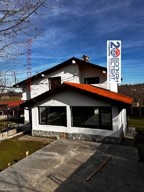 Продава КЪЩА, с. Керека, област Габрово, снимка 2 - Къщи - 53506127