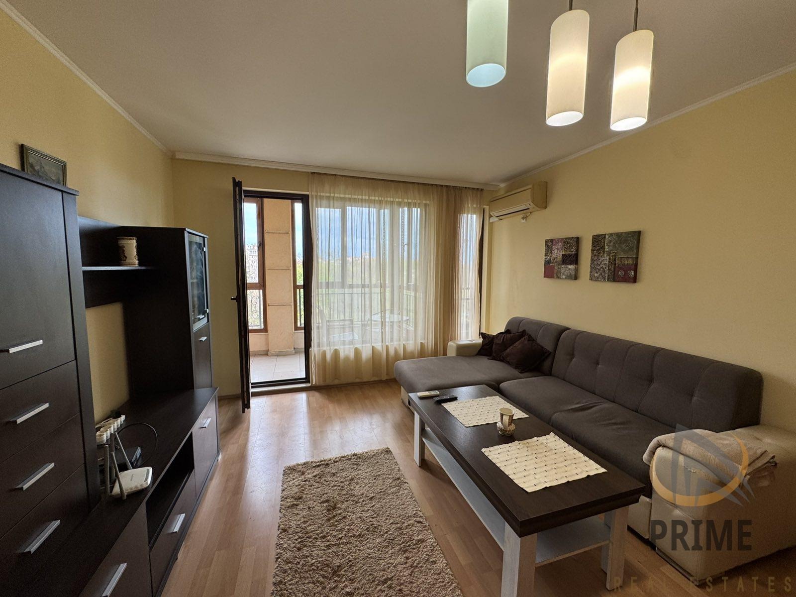 Продава 2-СТАЕН, гр. Бургас, Лазур, снимка 2 - Апартаменти - 54552644