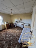 Продава КЪЩА, област Стара Загора, с. Обручище • 29900 € / 58479.32 лв. • 43036829 6