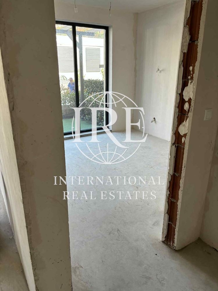 Продается  1 спальня Варна , к.к. Св.Св. Константин и Елена , 55 кв.м | 61578842 - изображение [4]