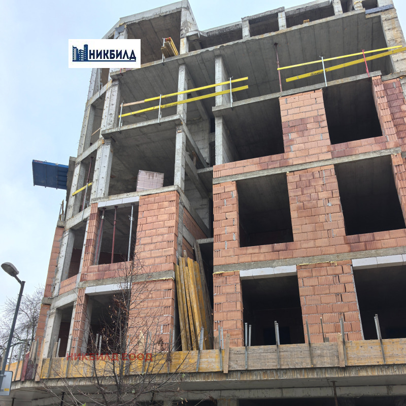 Продава 3-СТАЕН, гр. София, Център, снимка 2 - Апартаменти - 52623611