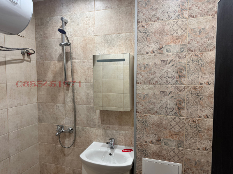 Продава 3-СТАЕН, гр. Роман, област Враца, снимка 15 - Апартаменти - 53193995