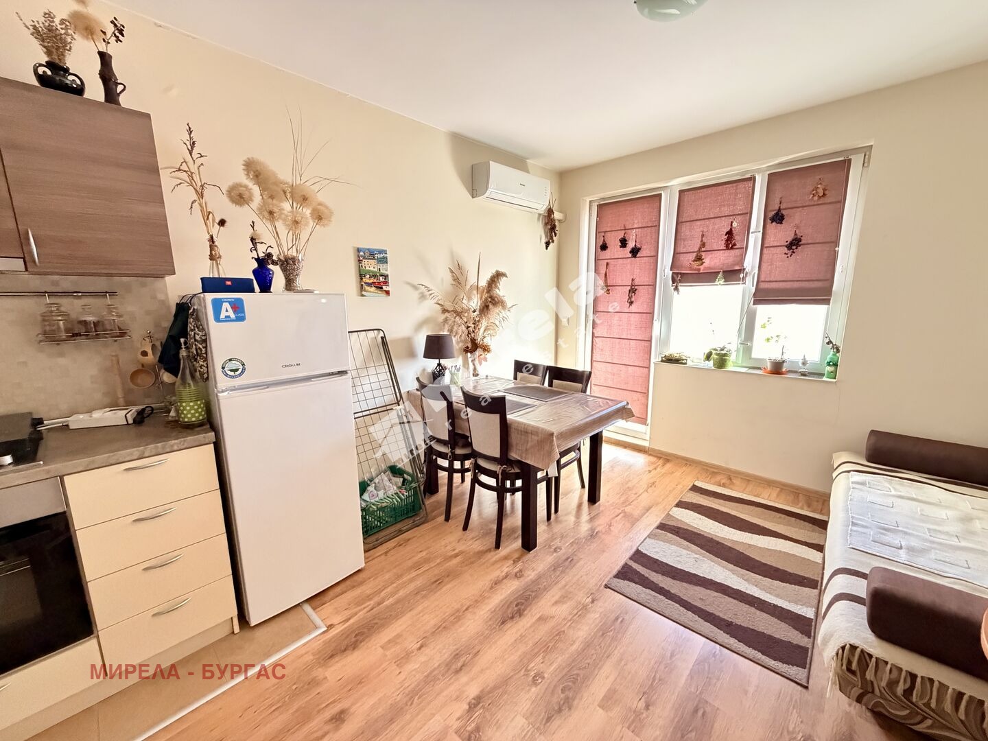 Продава 2-СТАЕН, гр. Несебър, област Бургас, снимка 2 - Апартаменти - 53902414