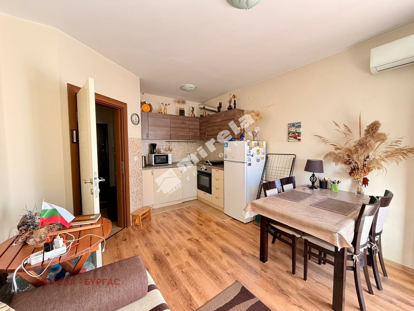 Продава 2-СТАЕН, гр. Несебър, област Бургас, снимка 4 - Апартаменти - 53902414