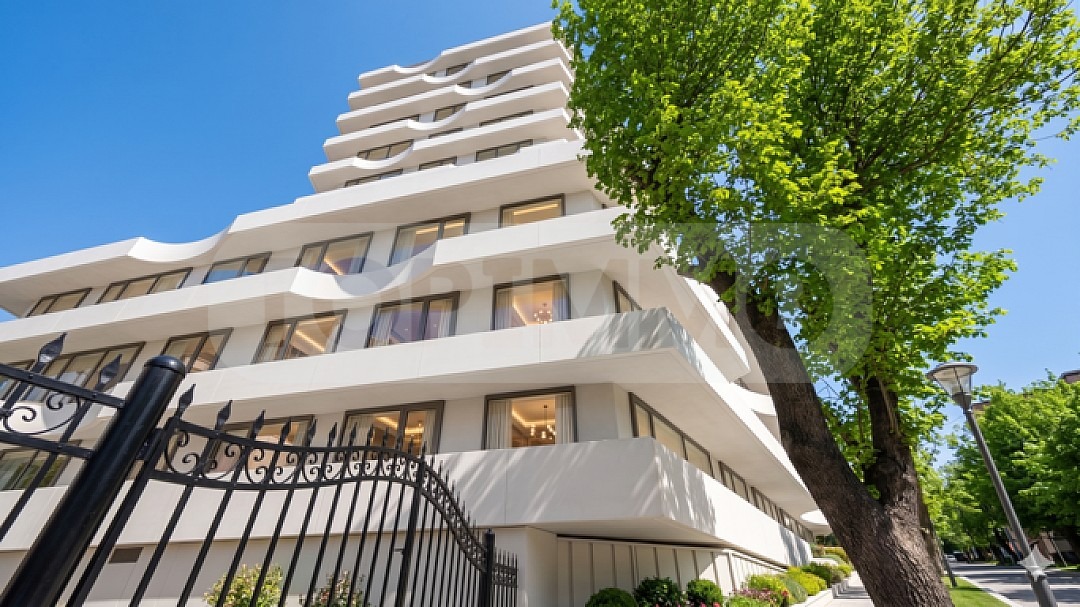 Продава 3-СТАЕН, гр. Варна, Център, снимка 2 - Апартаменти - 54249944