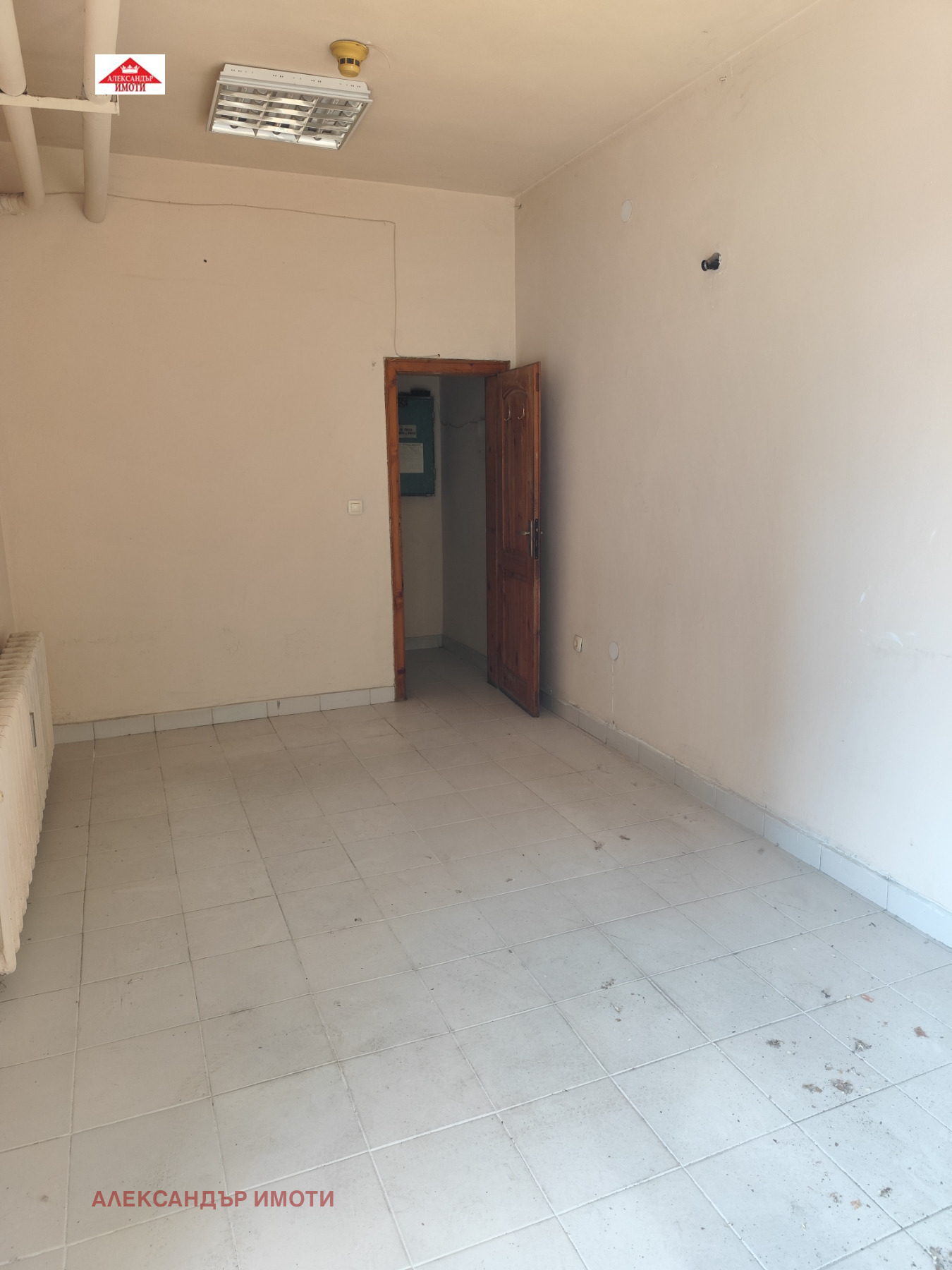 Продава ОФИС, гр. София, Център, снимка 2 - Офиси - 56430976